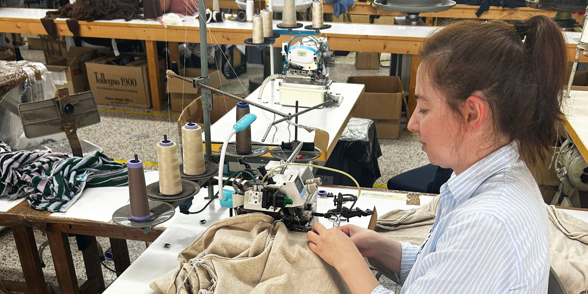 Ein Blick hinter die Kulissen: Zu Besuch in unserer Strickproduktion in Portugal