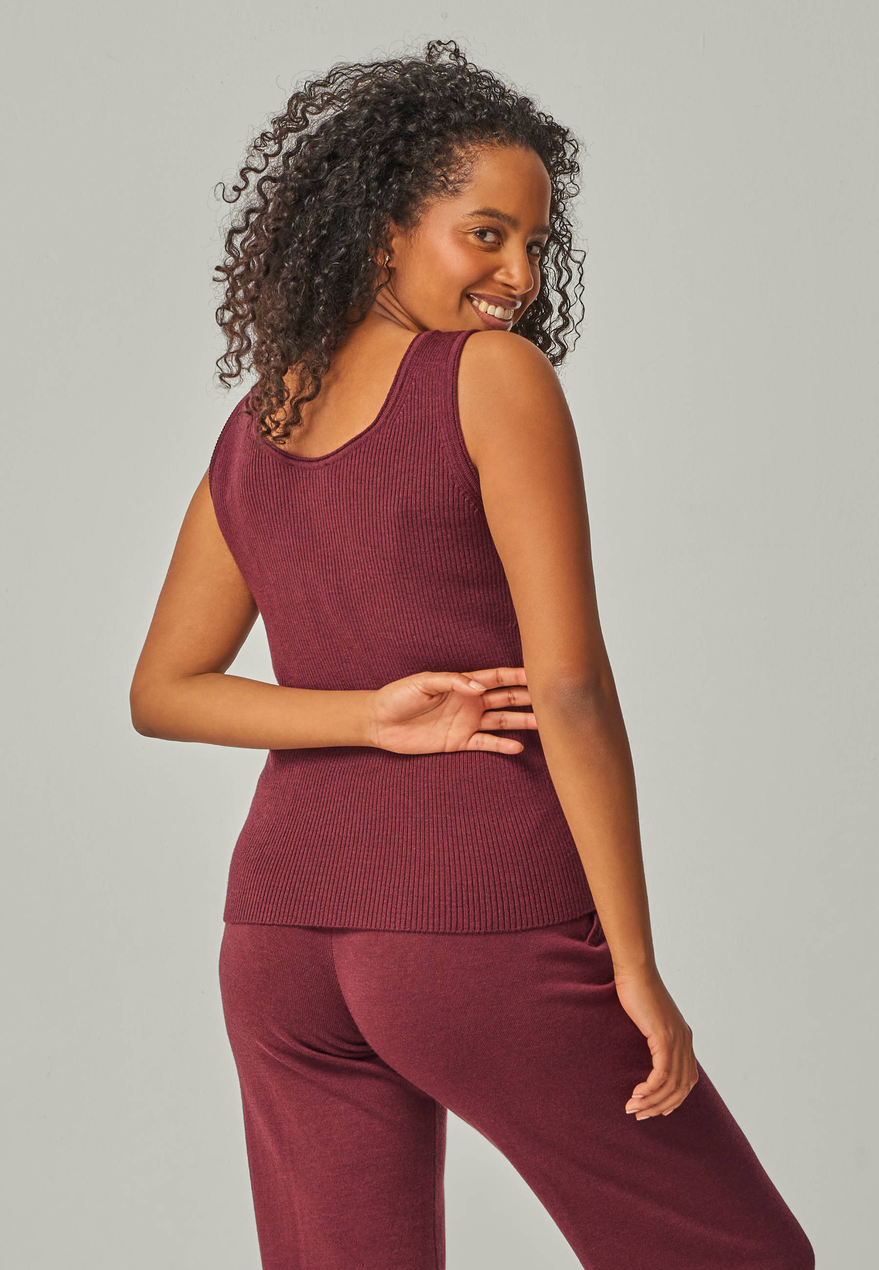 TOP BLOSSOM - ribbed merino top with round neck