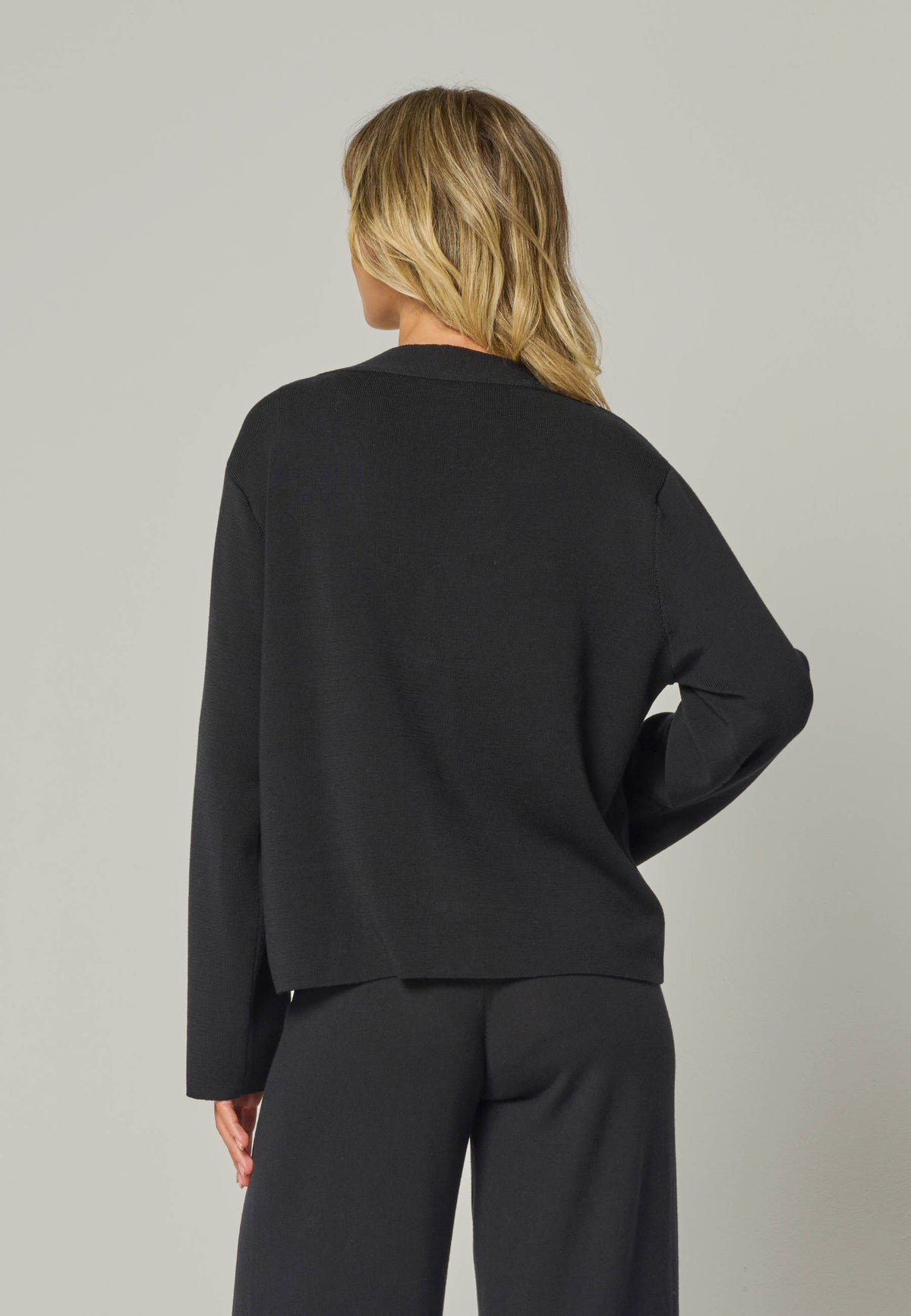 LOUNGEWEAR SET - Cardigan Gigi & Top Blossom & Pants Bailey