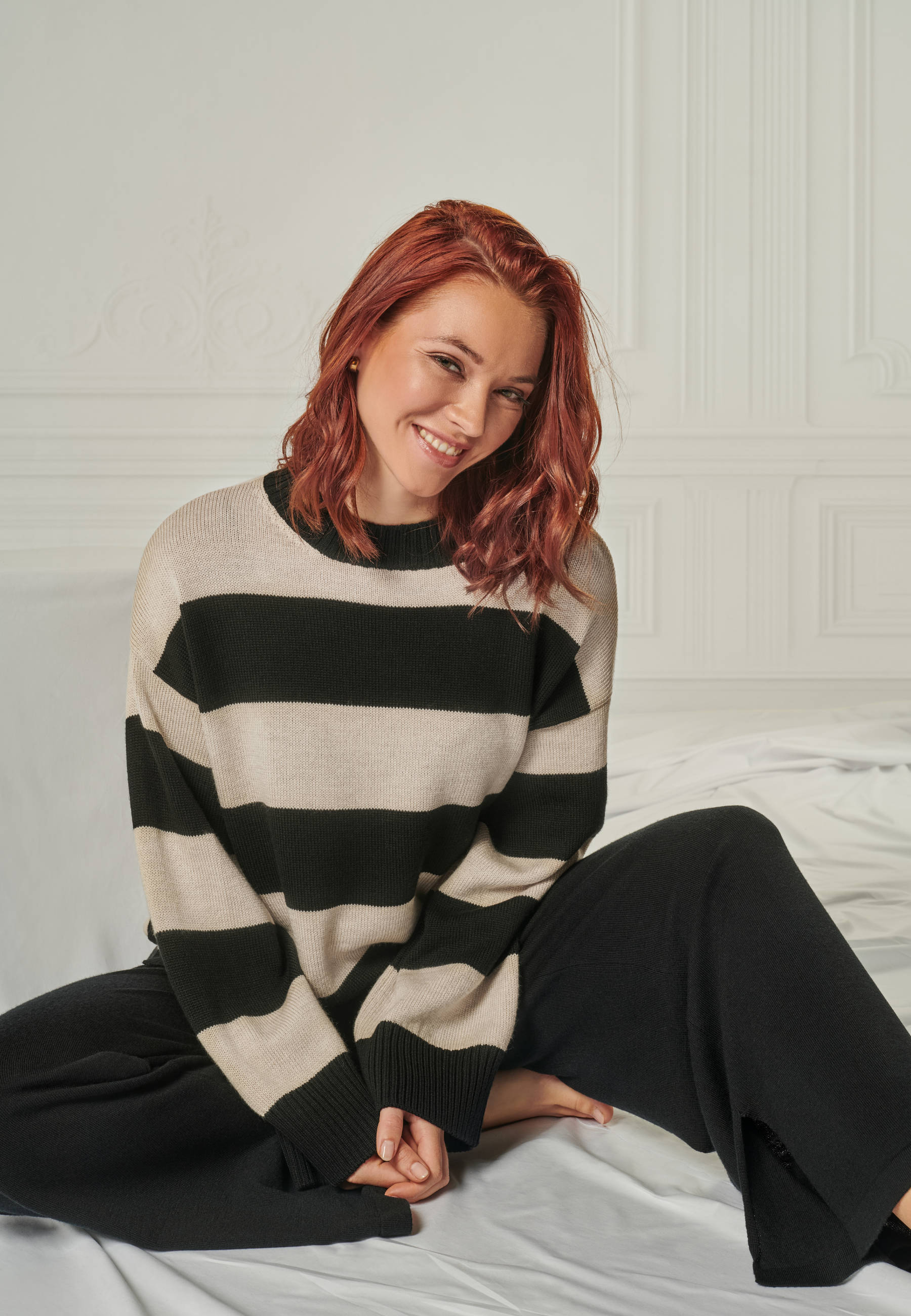 LOUNGEWEAR SET - Pullover Felia & Pants Bailey