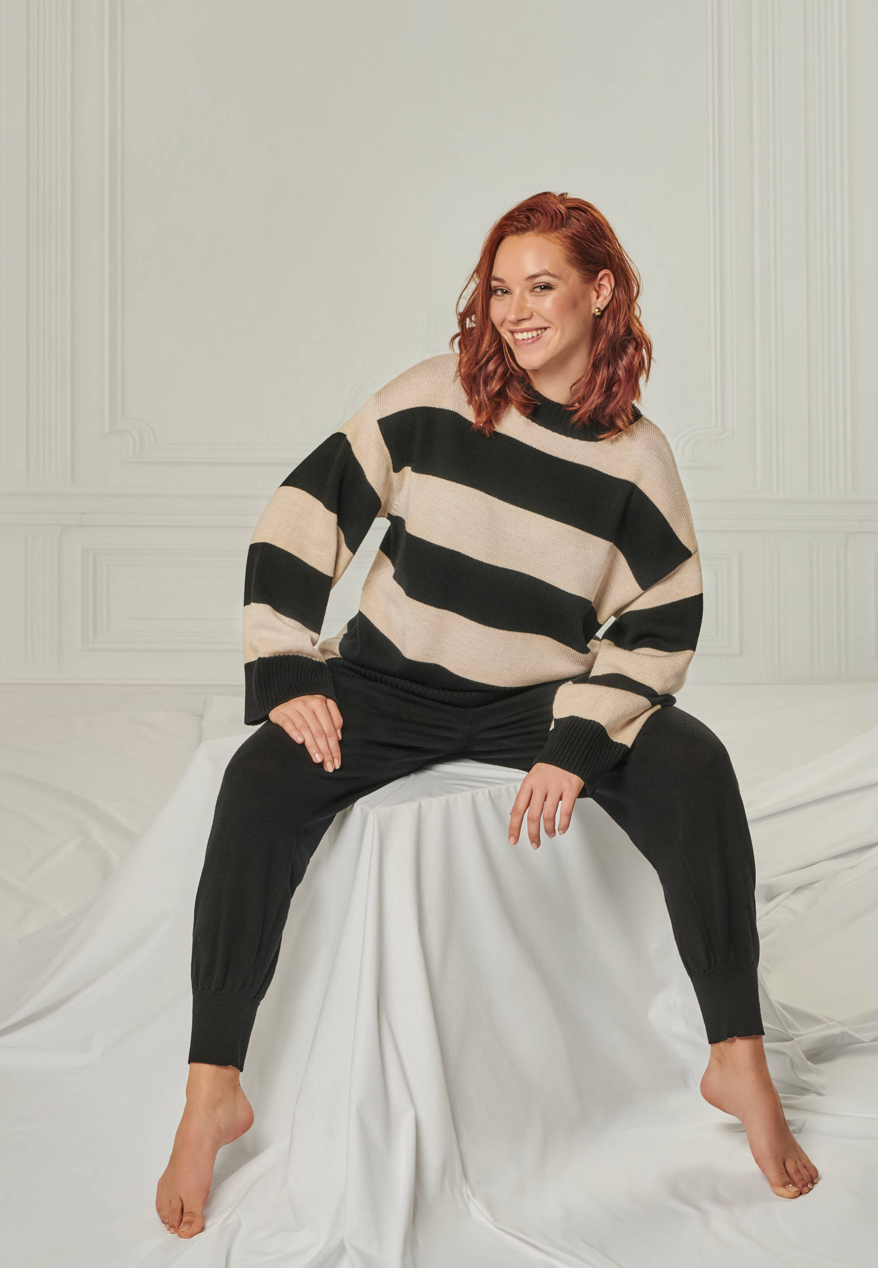LOUNGEWEAR SET - Pullover Felia & Pants Bella