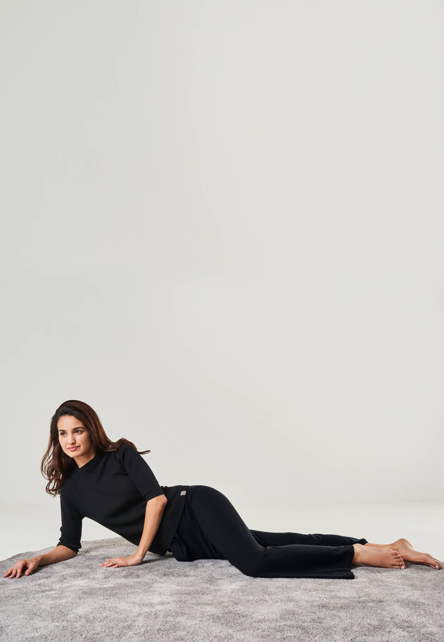 LOUNGEWEAR SET - Pullover Daria & Pants Bailey