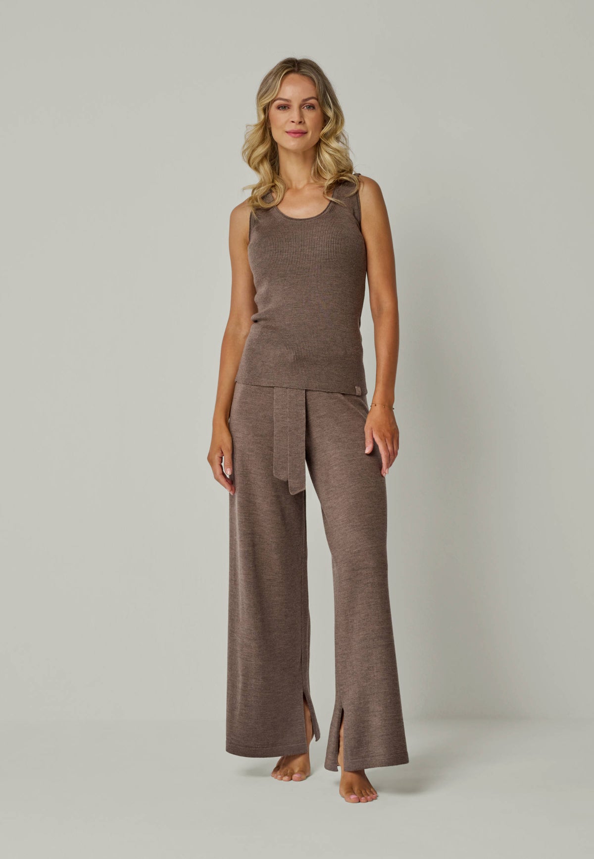 TOP BLOSSOM - Geripptes Merino Top mit Rundhals