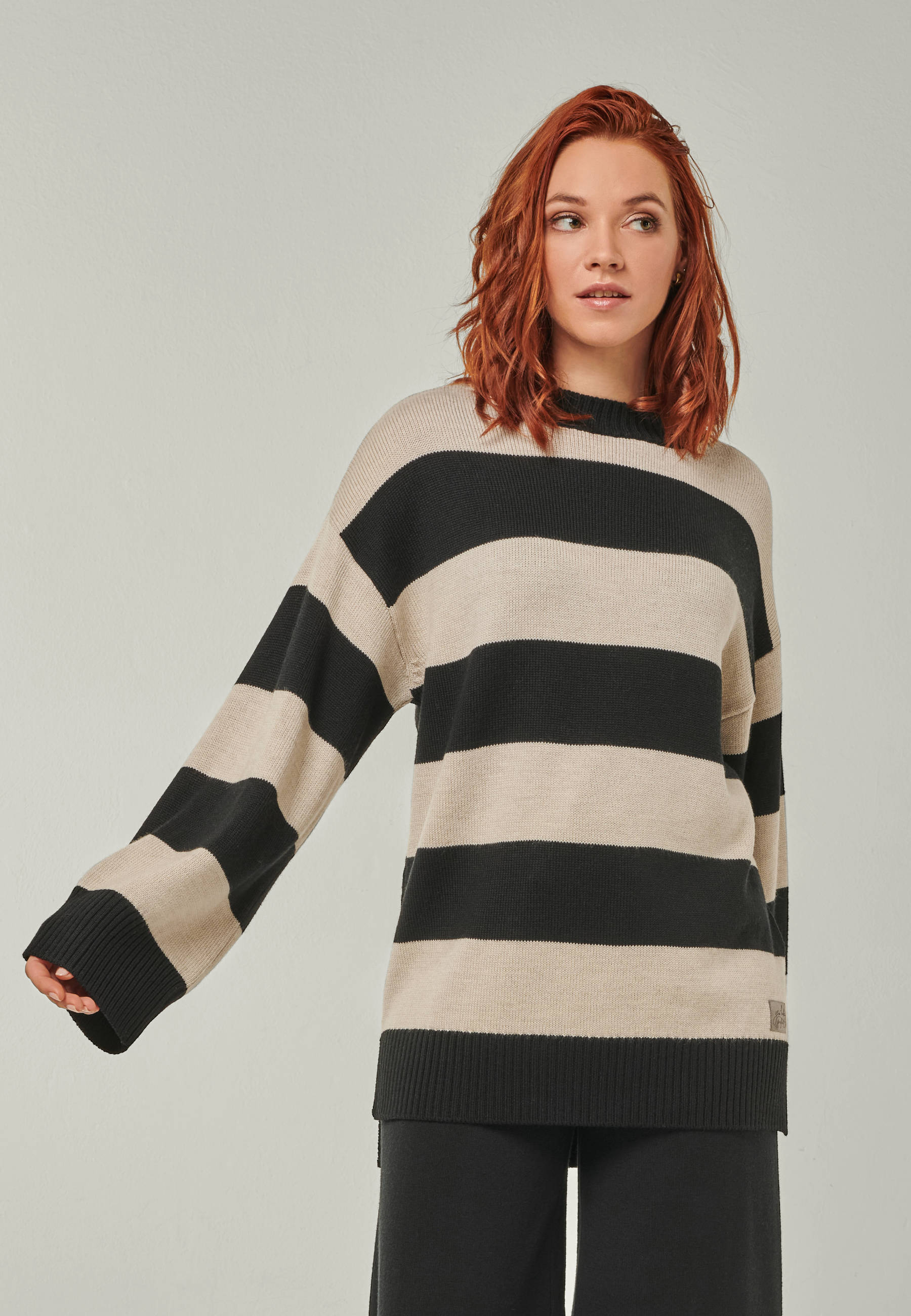 LOUNGEWEAR SET - Pullover Felia & Pants Bailey