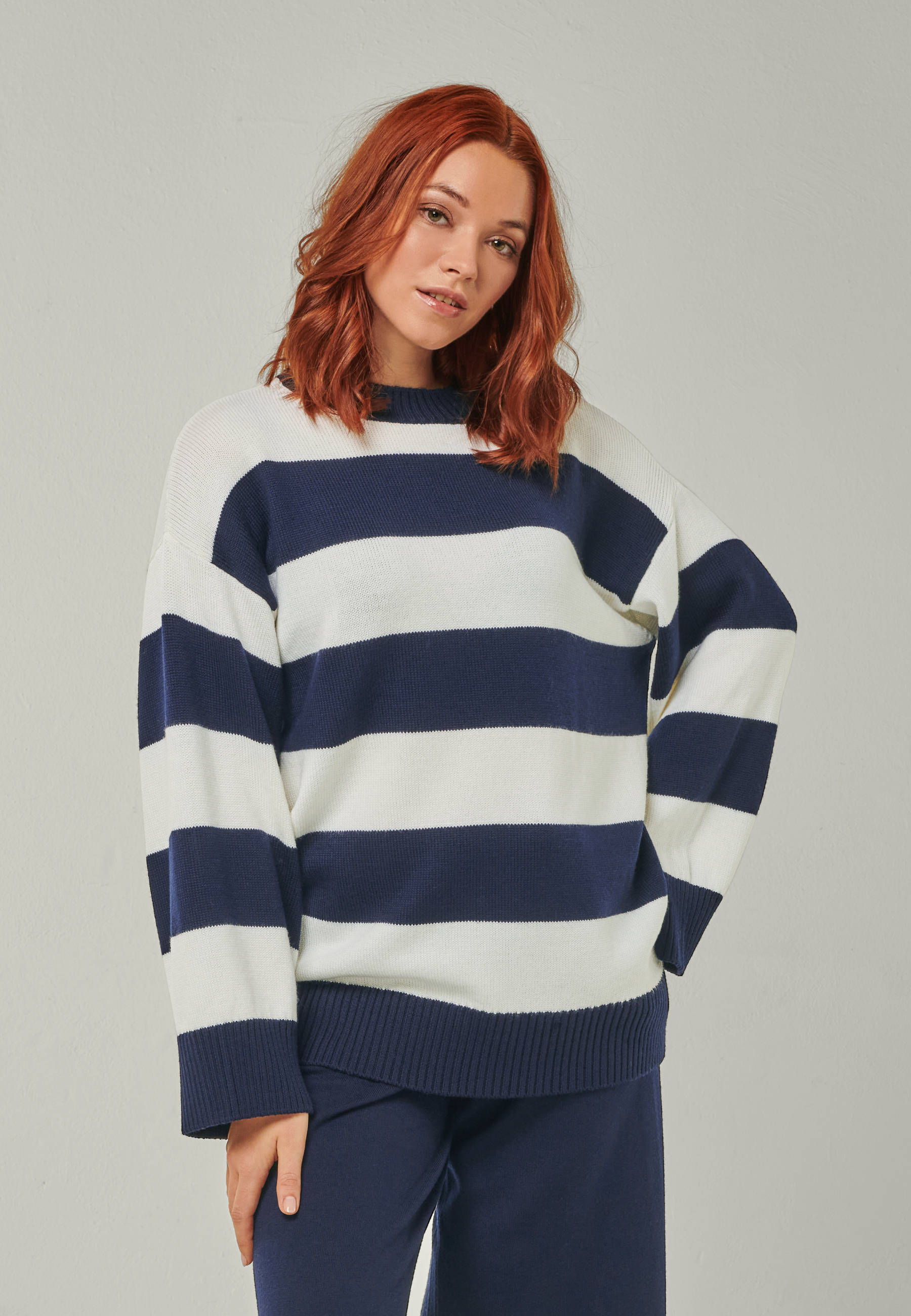 LOUNGEWEAR SET - Pullover Felia & Pants Bailey