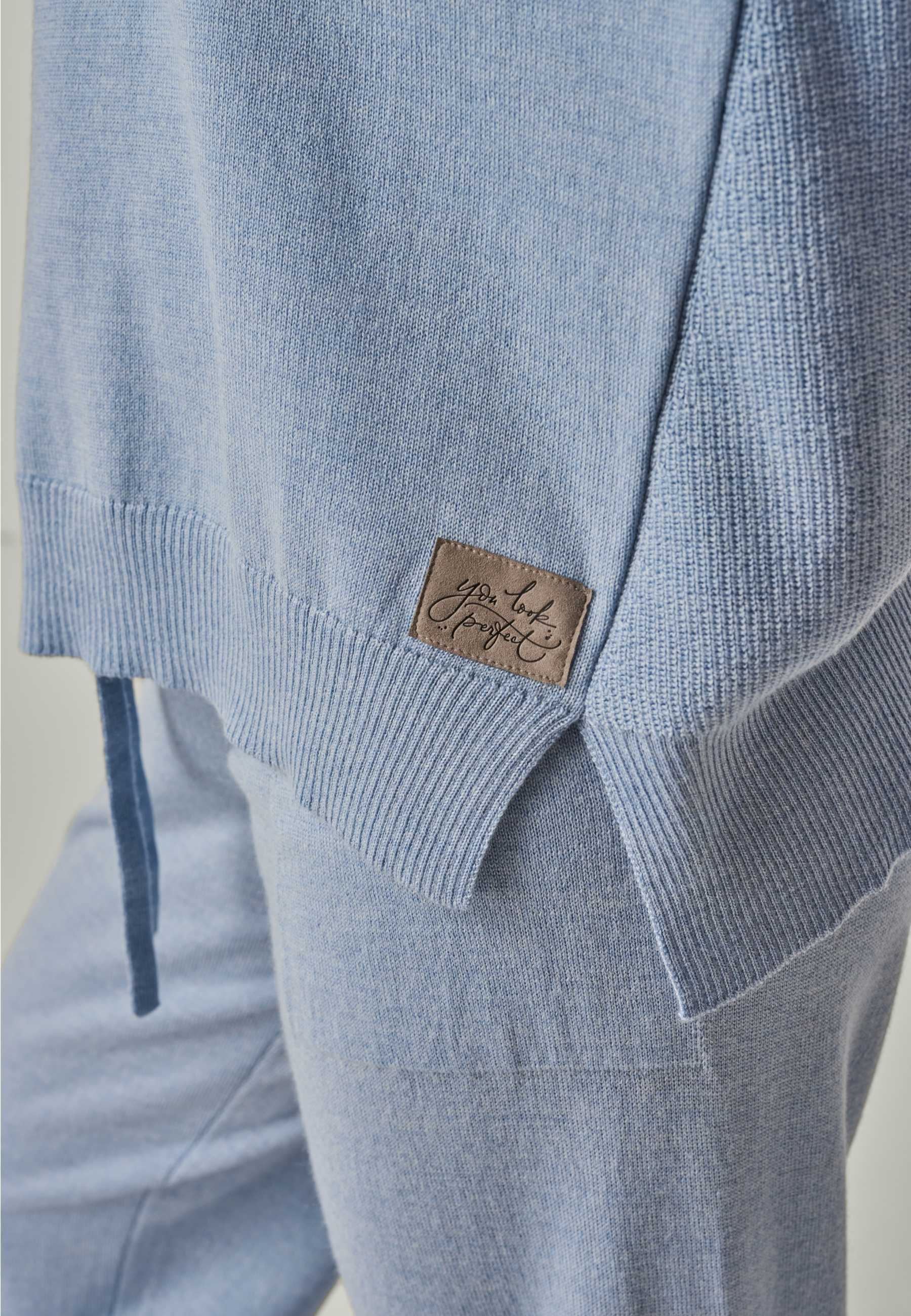 PULLOVER BELLA - Fine knitted roundneck pullover