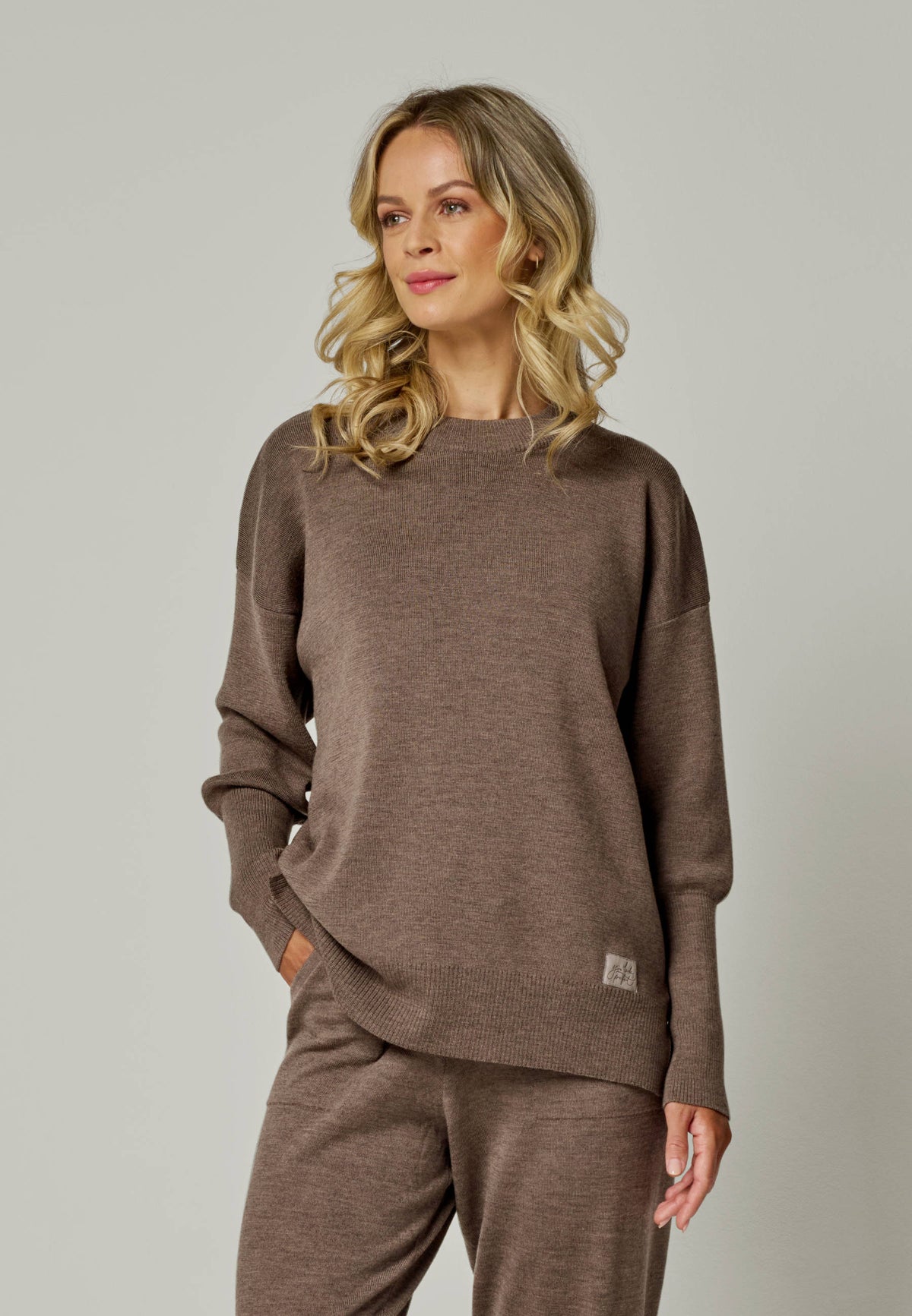 LOUNGEWEAR SET - Pullover Gwen & Pants Bella