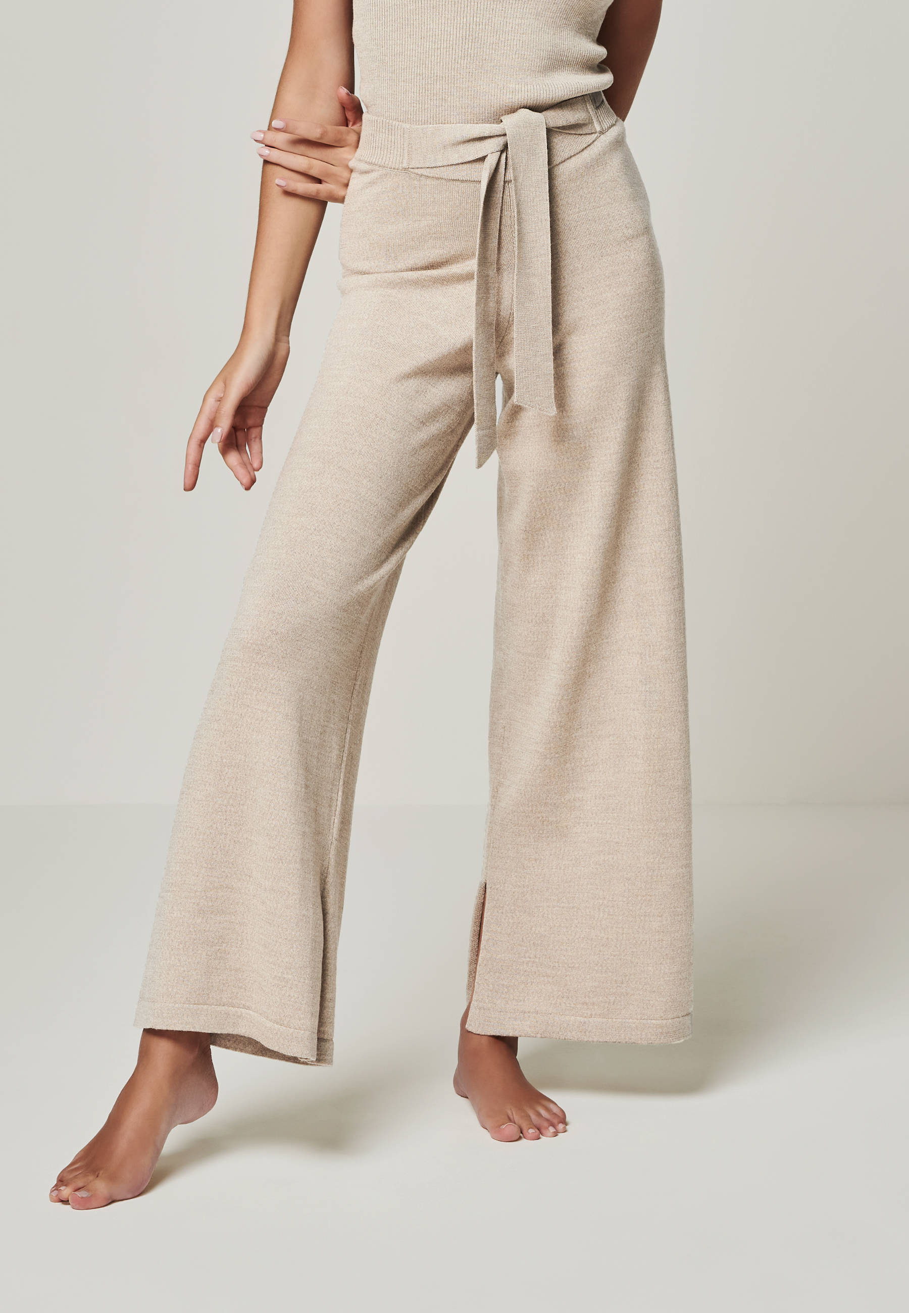 LOUNGEWEAR SET - Pullover Dorina & Pants Bailey