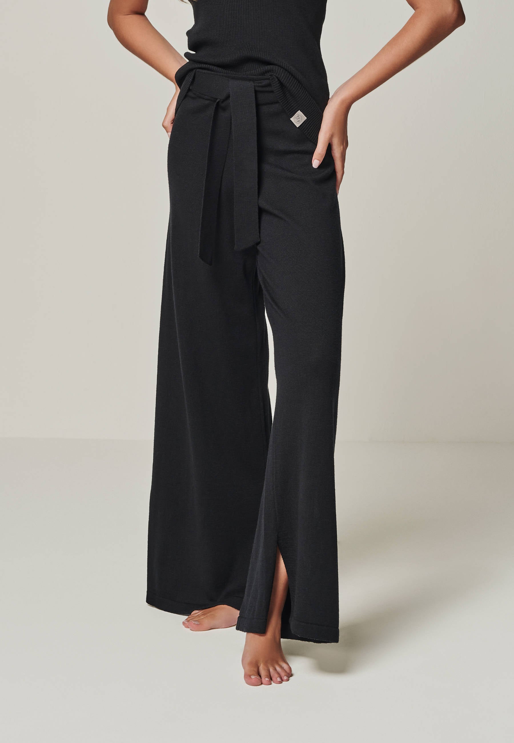 LOUNGEWEAR SET - Pullover Daria & Pants Bailey