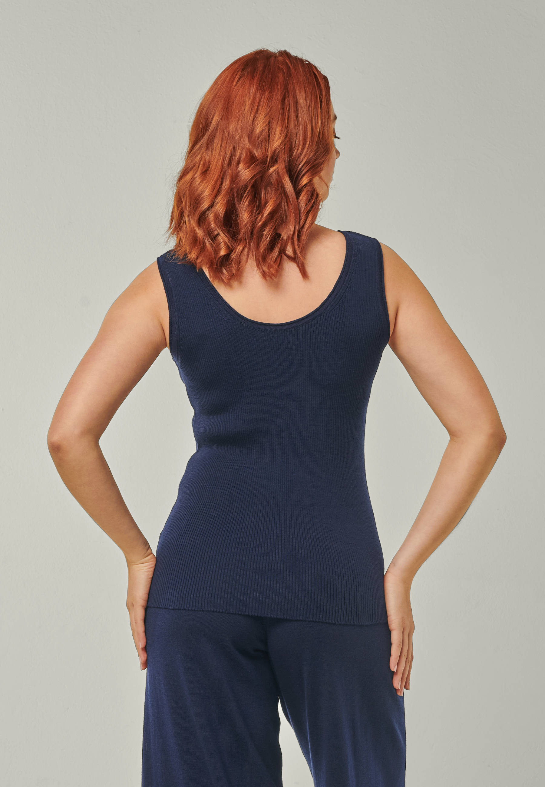 TOP BLOSSOM - ribbed merino top with round neck