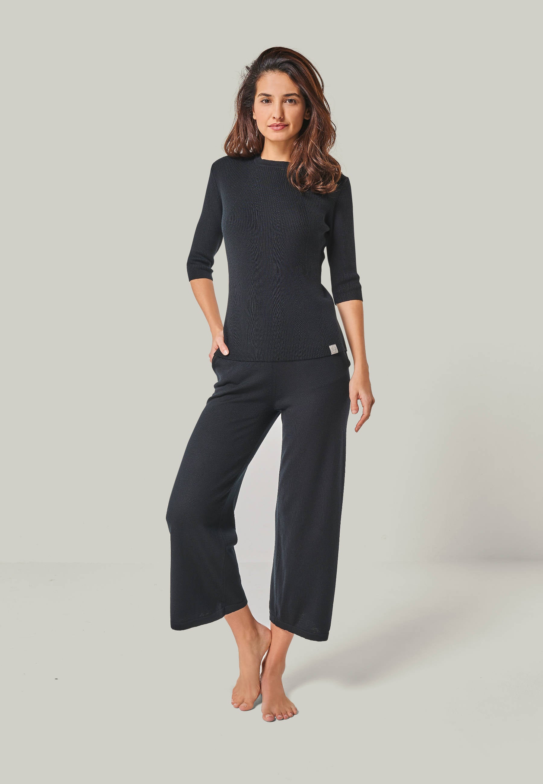 PULLOVER DARIA - short sleeve sweater with stand-up collar