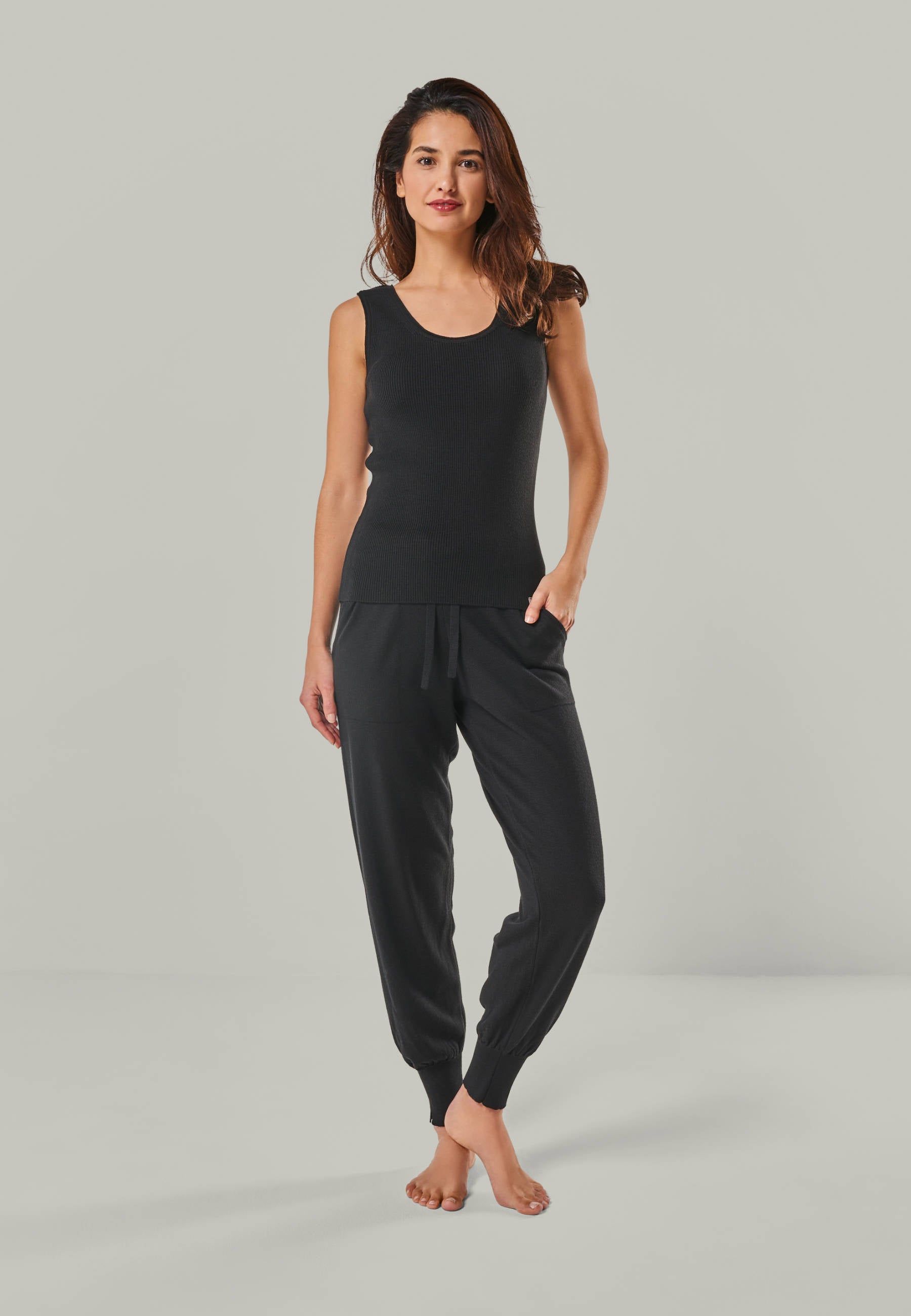 TOP BLOSSOM - ribbed merino top with round neck