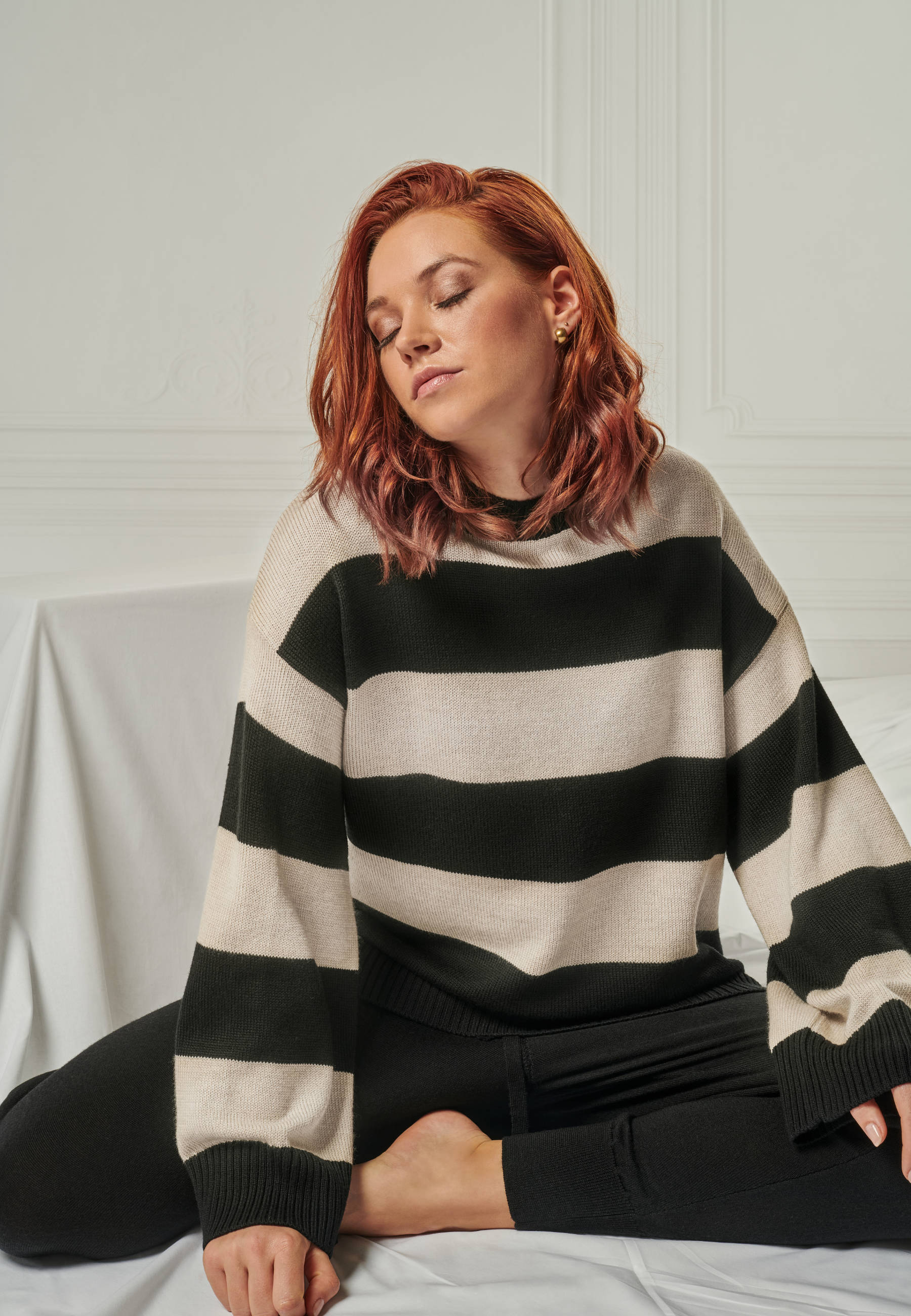 LOUNGEWEAR SET - Sweater Felia & Pants Bella