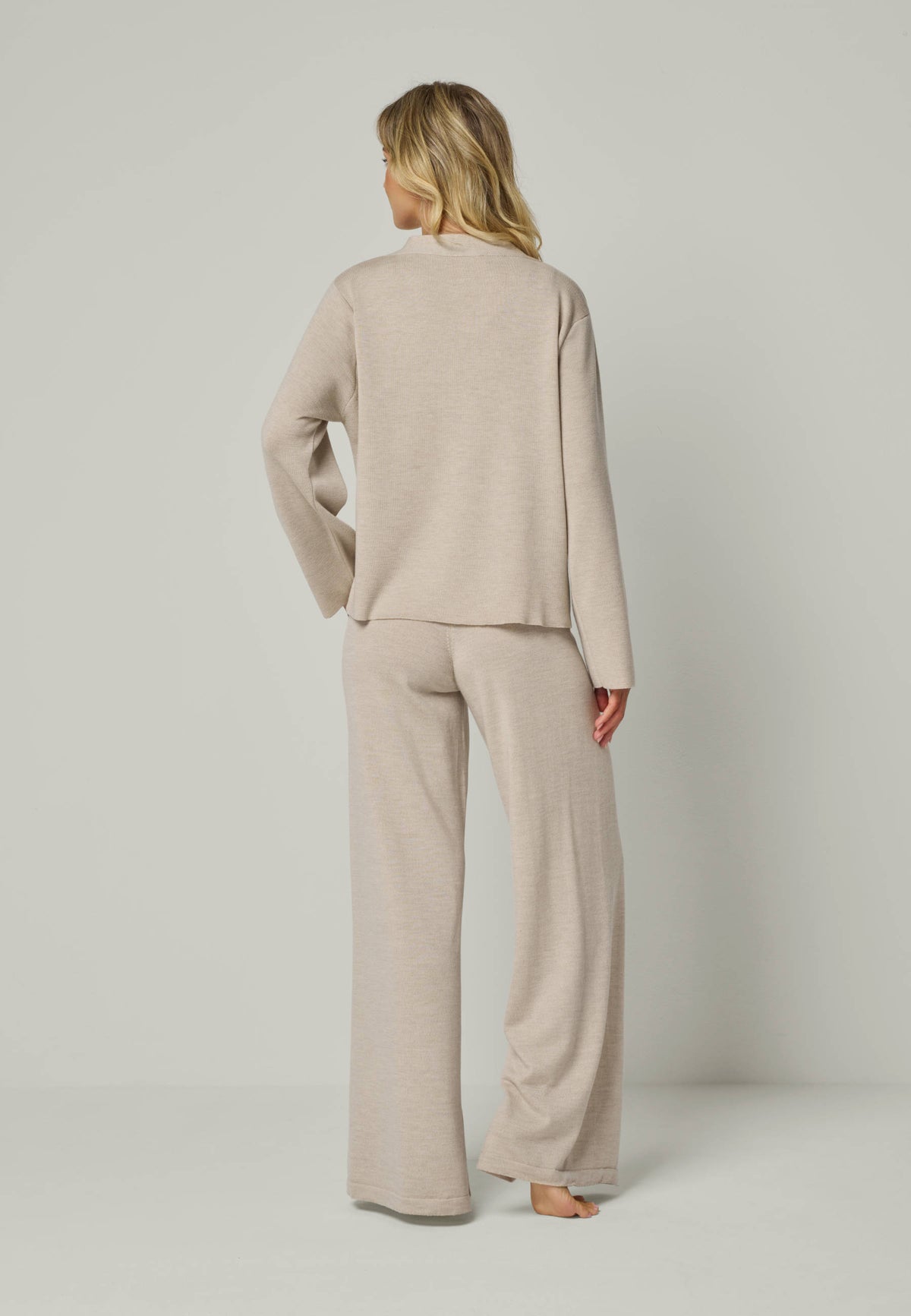 LOUNGEWEAR SET  - Cardigan Gigi & Top Blossom & Pants Bailey