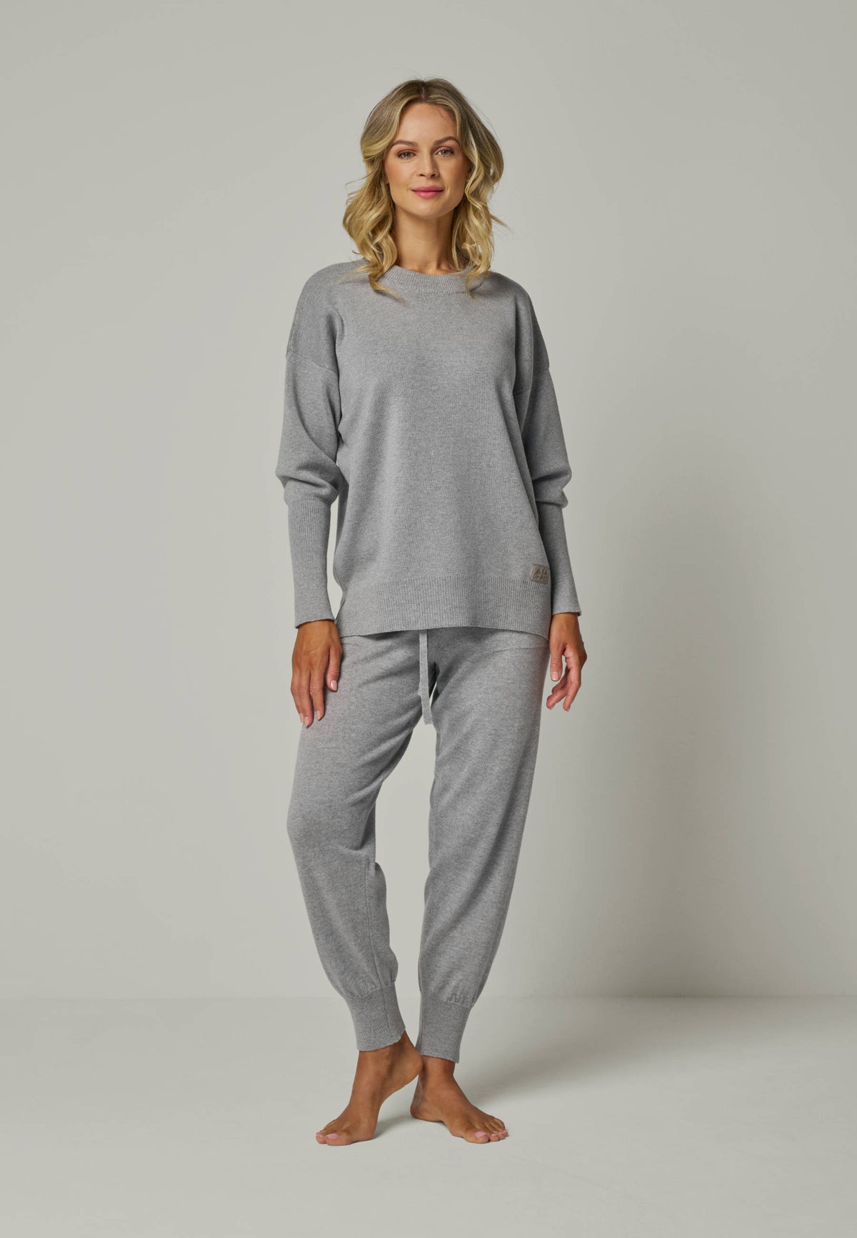 PULLOVER GWEN - Rundhalspullover mit Puffärmeln