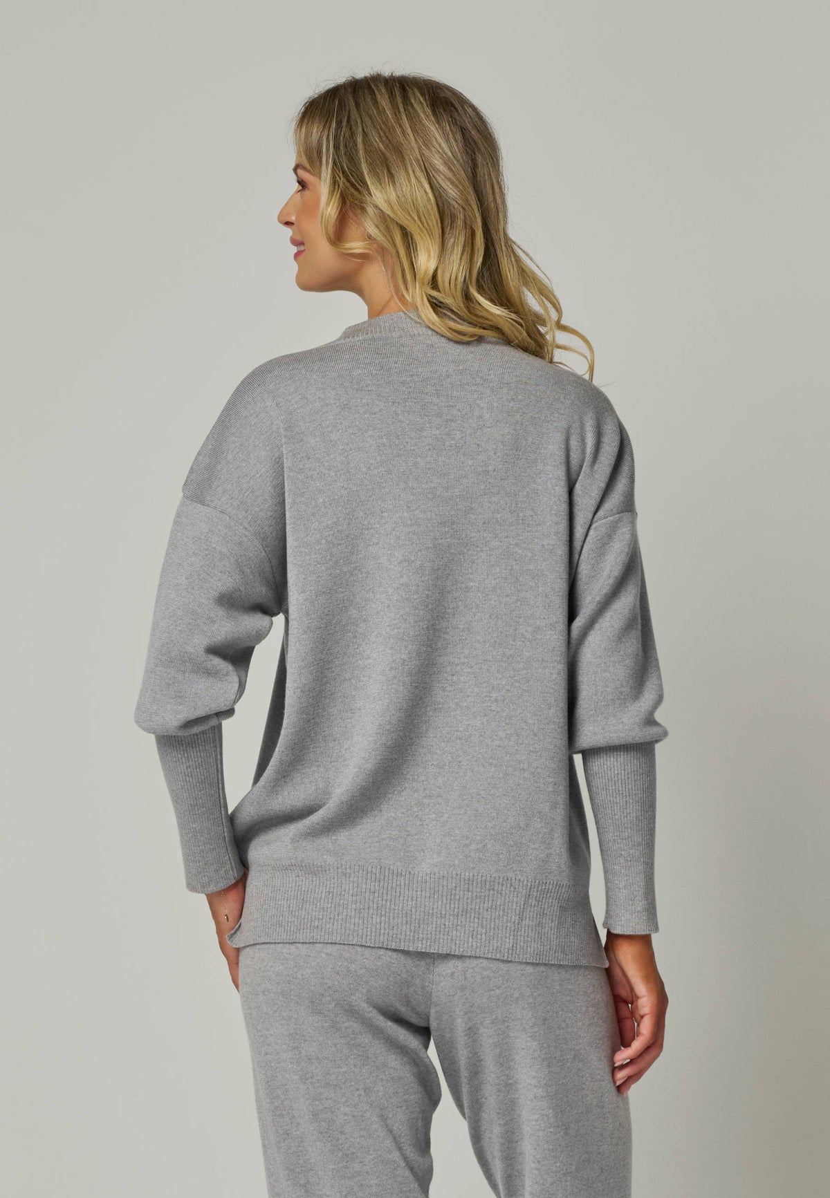 PULLOVER GWEN - Rundhalspullover mit Puffärmeln