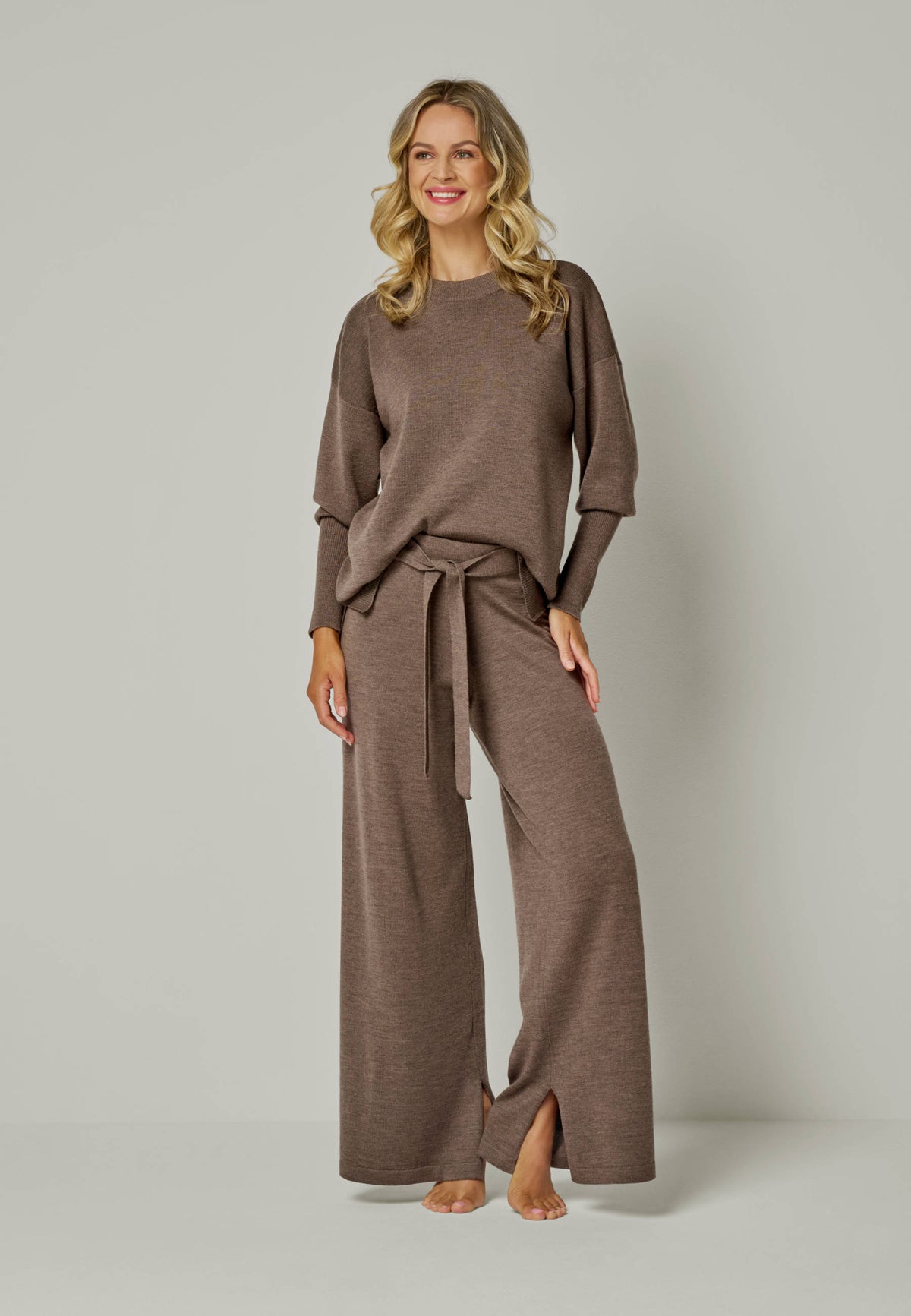 PULLOVER GWEN - Rundhalspullover mit Puffärmeln