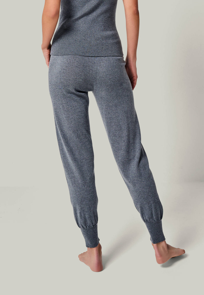 LOUNGEWEAR SET  - Pullover Dorina & Pants Bella