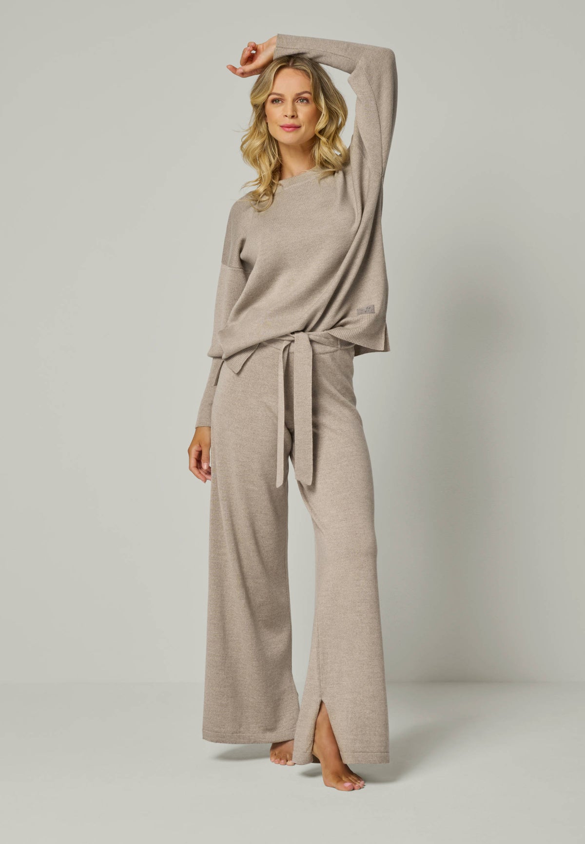 LOUNGEWEAR SET  - Pullover Gwen & Pants Bailey