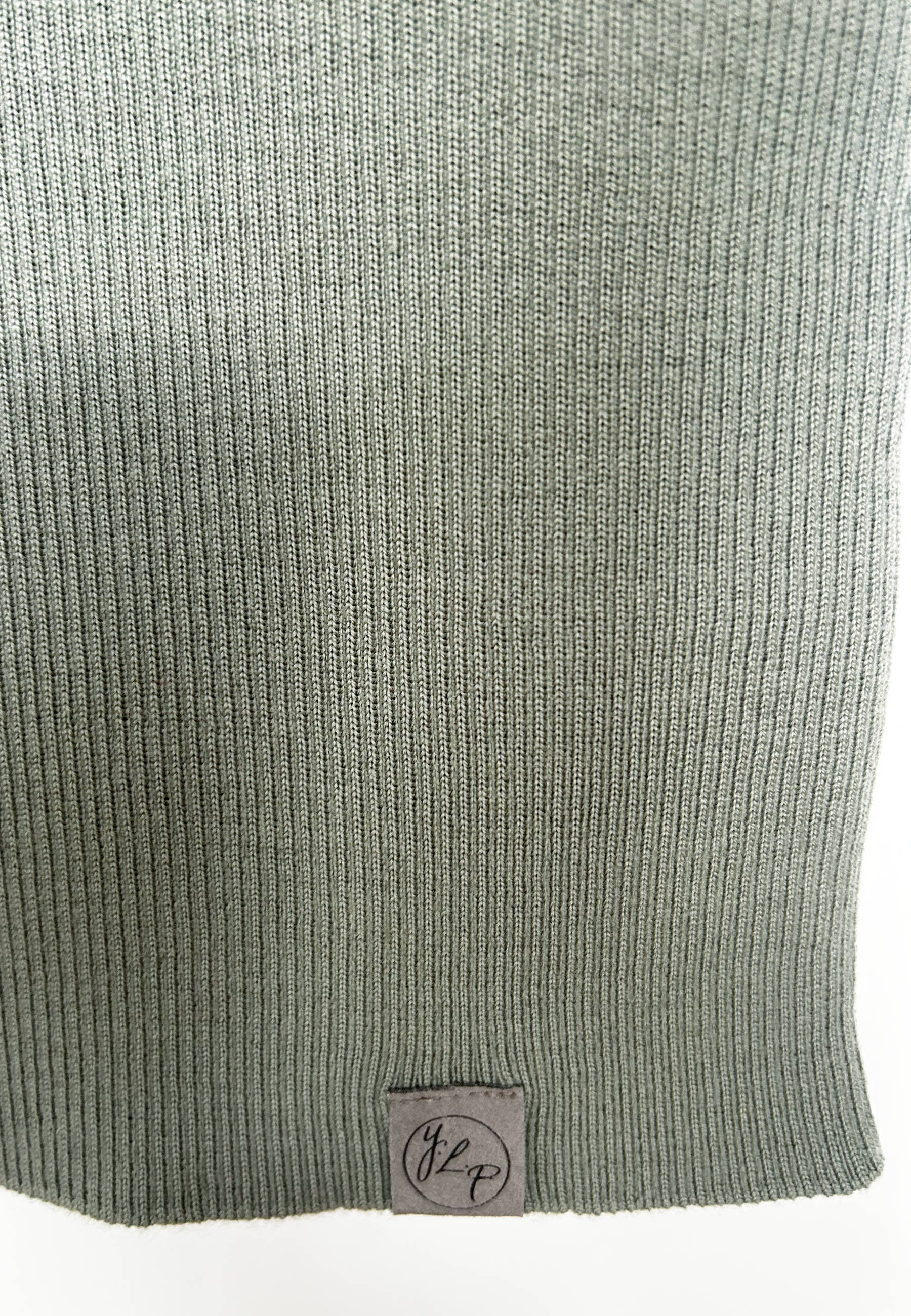 TOP BLOSSOM - Geripptes Merino Top mit Rundhals