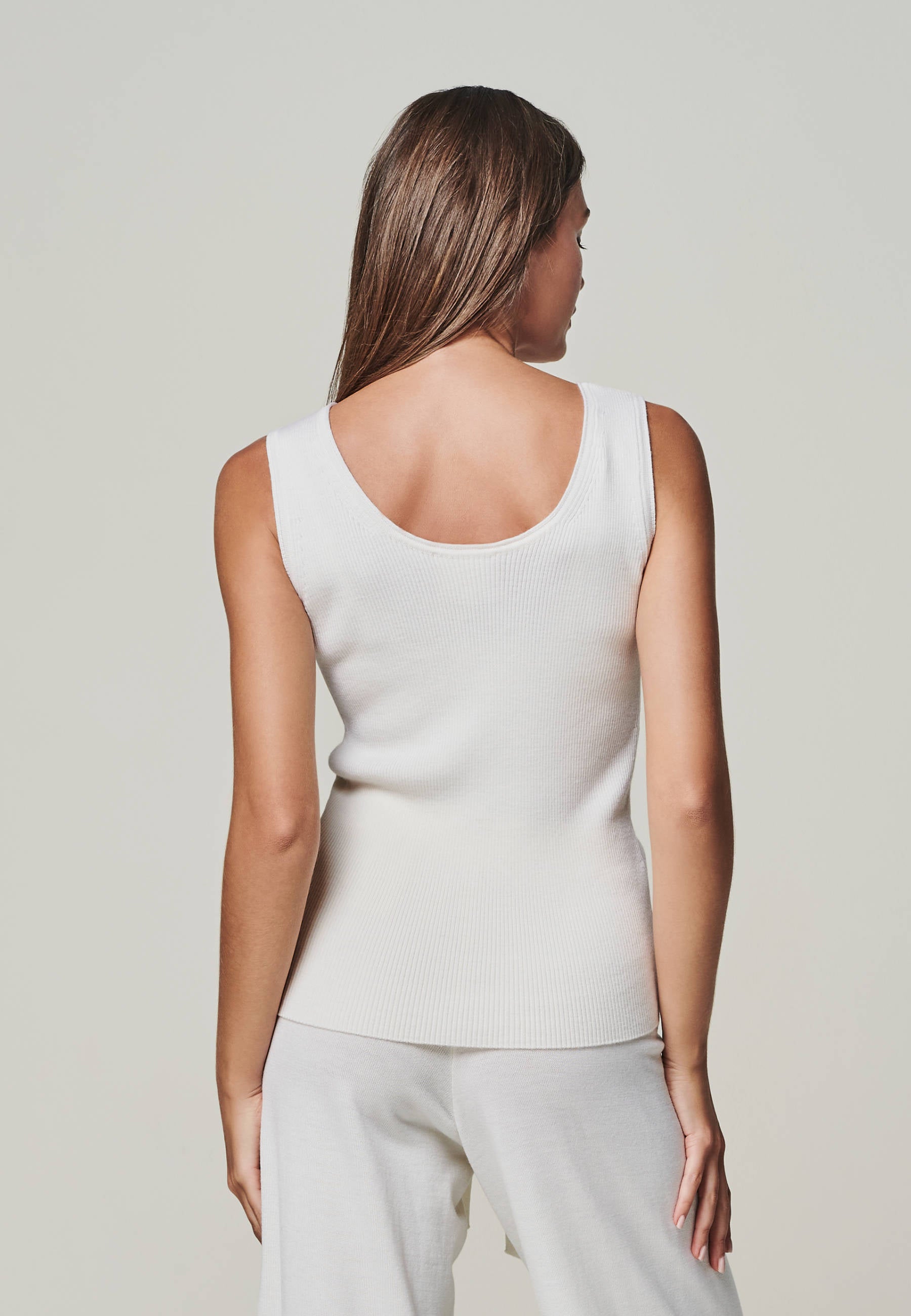 TOP BLOSSOM - ribbed merino top with round neck