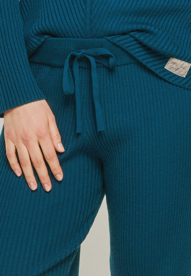 Strickhose in blau für Damen Rippstrick gerippt