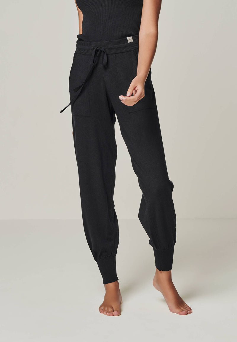 PANTS BELLA - stylish Merino lounge pants with pockets