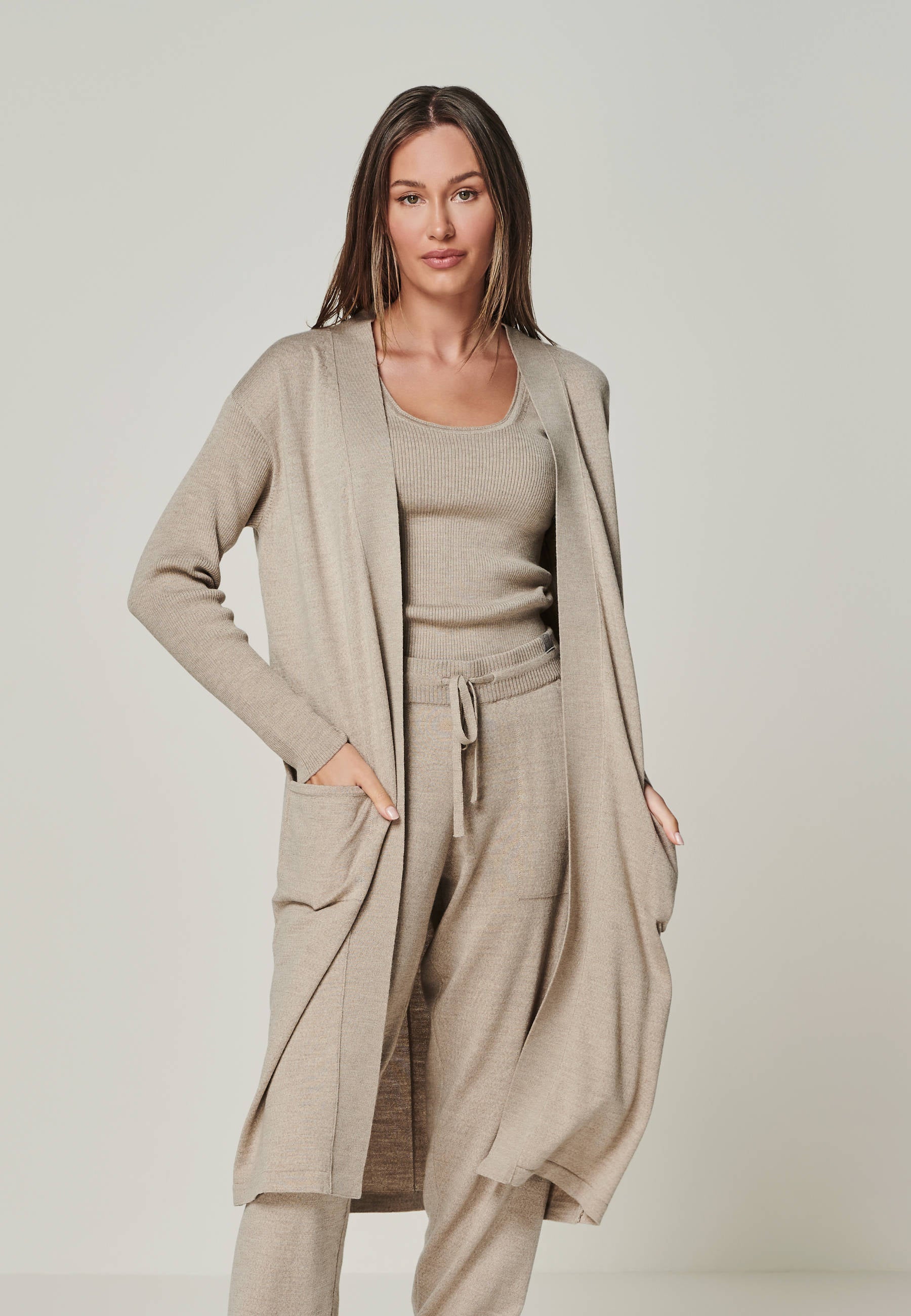 Oversized Cardigan Maxi Strickjacke Grobstrick Beige Lange