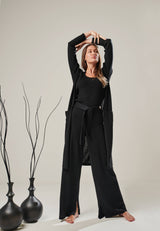 Longcardigan in Merino-Strick, hier in schwarz