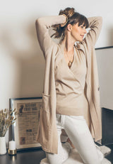 Frauen Wickeltop BAILEY kombiniert mit anderen Teilen der Loungewear Kollektion von YOU LOOK PERFECT