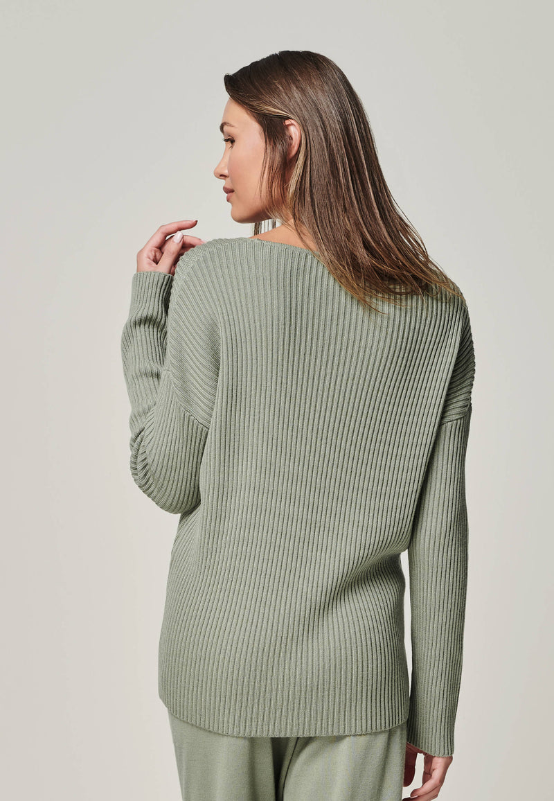 PULLOVER BLOSSOM - Merino knitted pullover V neck